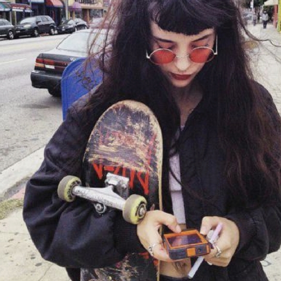 •Vintage Grunge Goth• - Picture 7 of 7